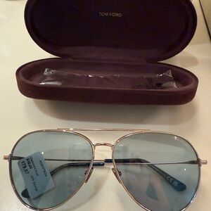 Tom Ford Rose Gold Aviator Sunglasses w/ Blue Lense - NWT - never worn.